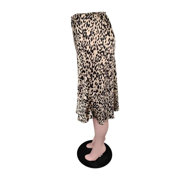 Sienna Sky Animal Print Silky Knee Length Skirt Size Medium Lined Elastic Waist - Picture 3 of 7